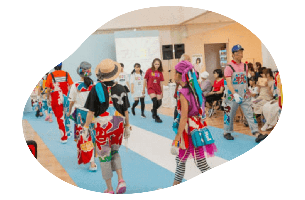 「岩手県商工労働観光部産業経済交流課 いわてアパレルコレクション 2019」会場：二戸市民文化会館 大ホール